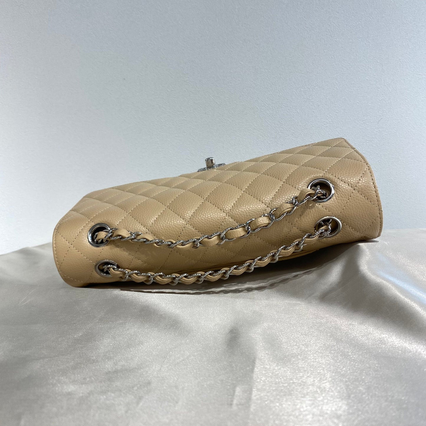 CHANEL CLASSIC FLAP MEDIUM CHAIN SHOULDER BAG BEIGE CAVIAR SKIN SHW 90215286