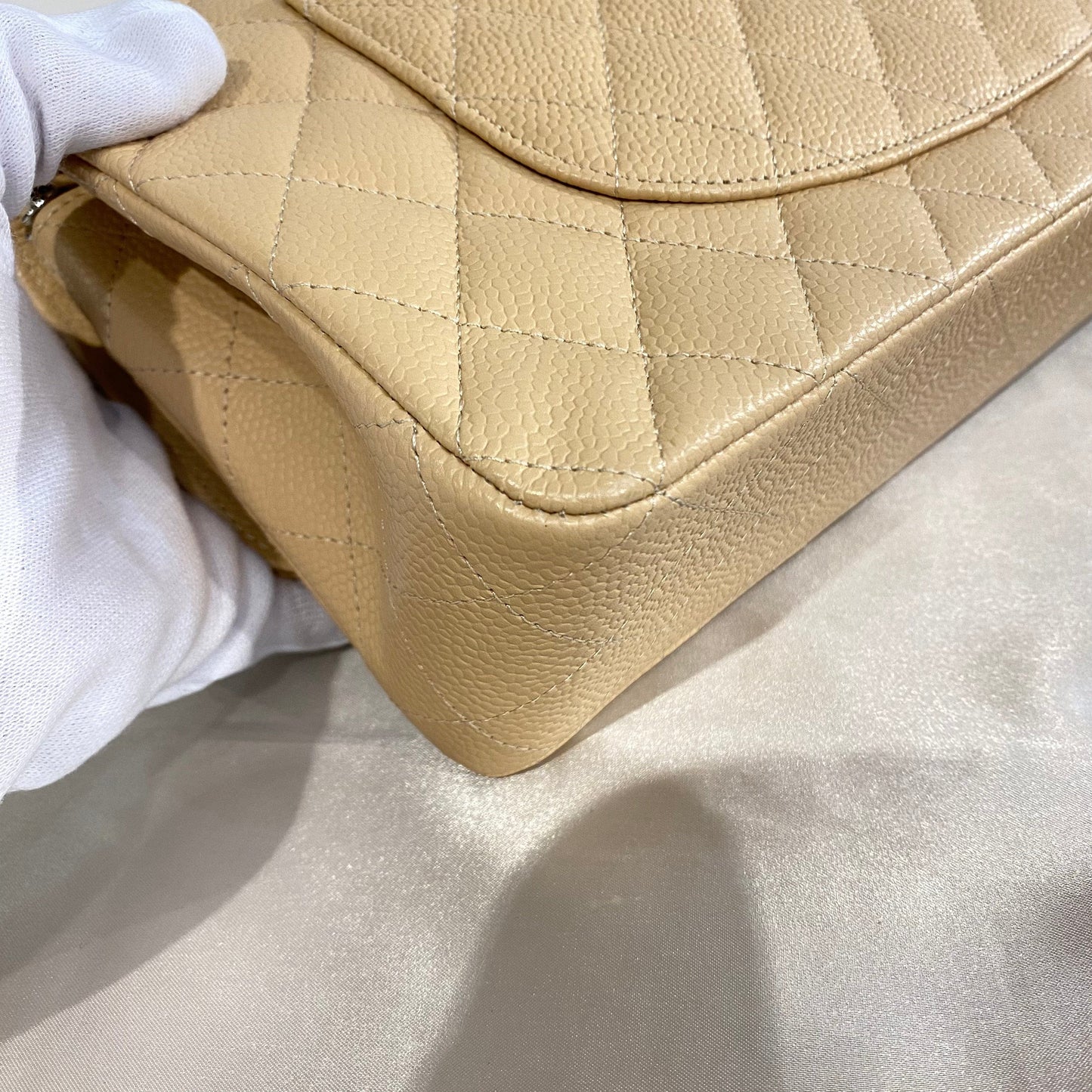 CHANEL CLASSIC FLAP MEDIUM CHAIN SHOULDER BAG BEIGE CAVIAR SKIN SHW 90215286