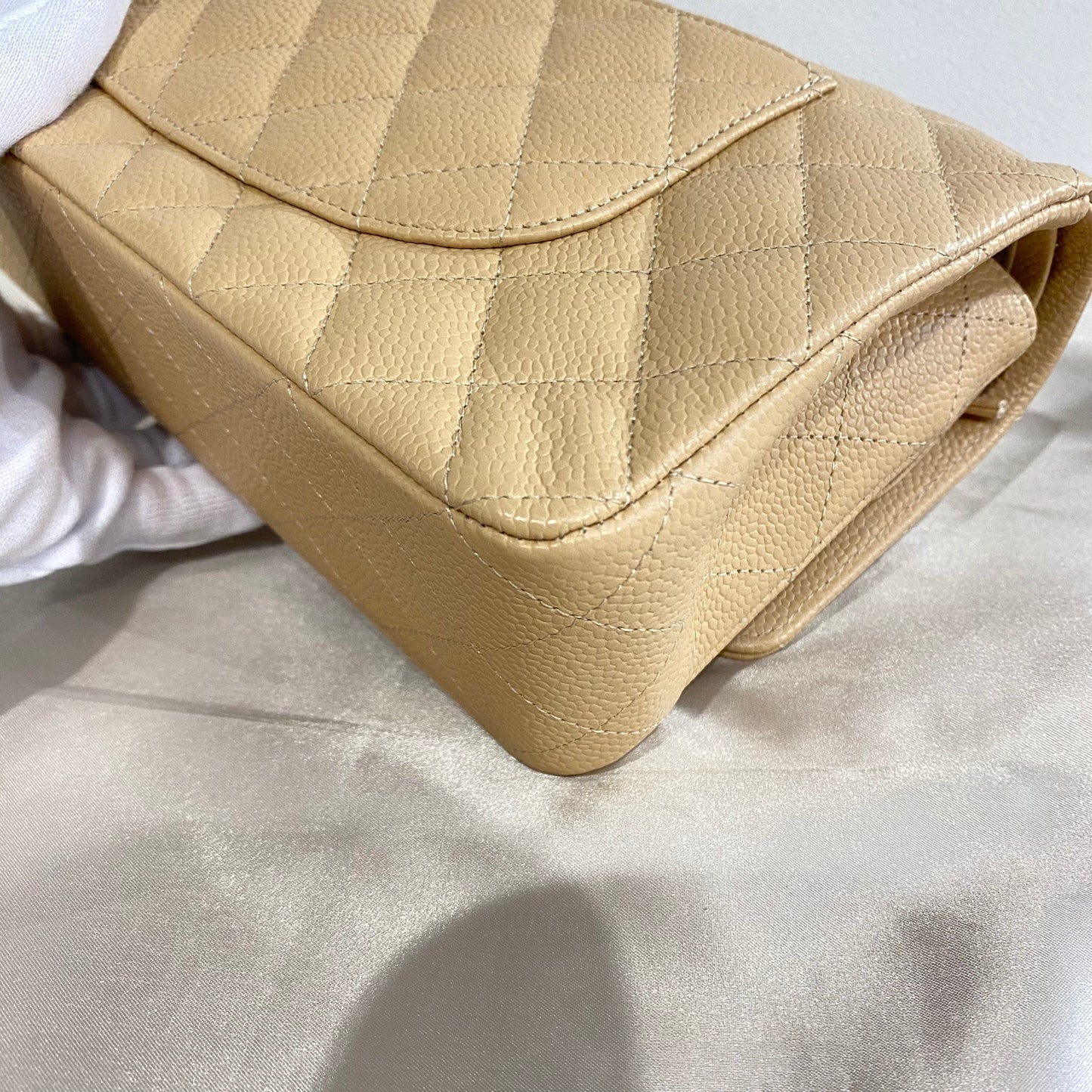 CHANEL CLASSIC FLAP MEDIUM CHAIN SHOULDER BAG BEIGE CAVIAR SKIN SHW 90215286