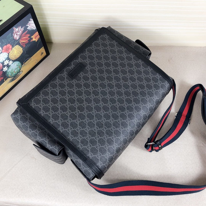 Gucci Bags - The Tote   910