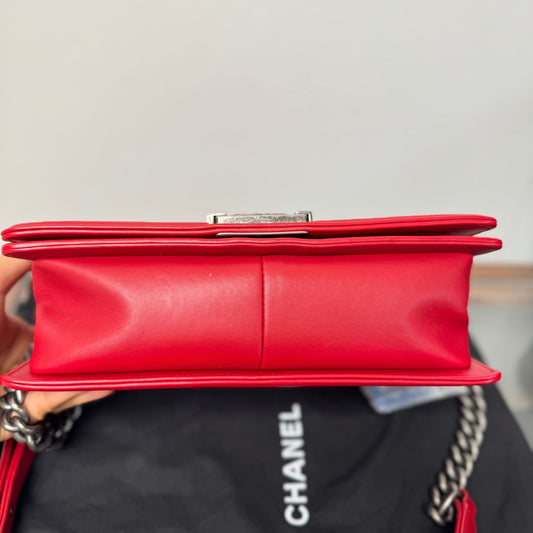 Chanel Medium Boy Bag - Red Shoulder Bags, Handbags
