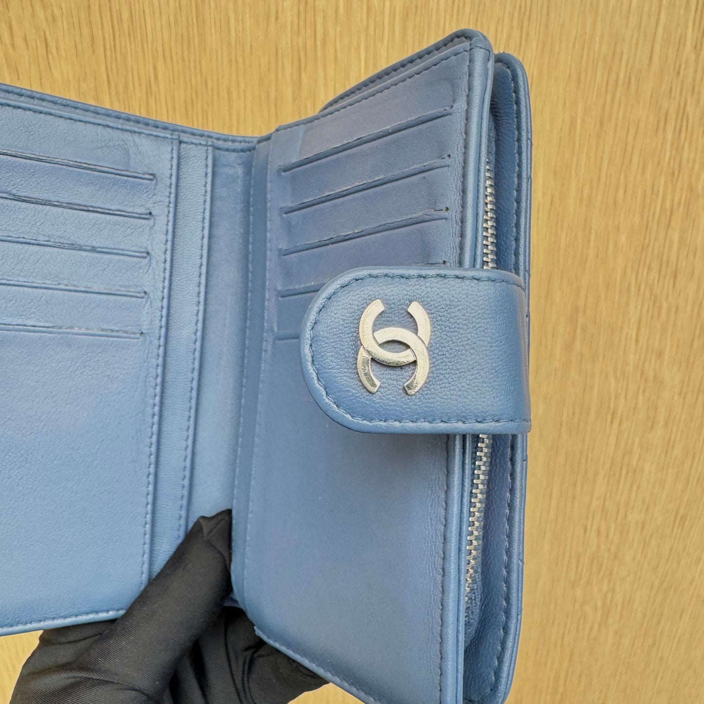 CHANEL Lambskin Quilted Zipped Pocket Wallet Lavander 3223