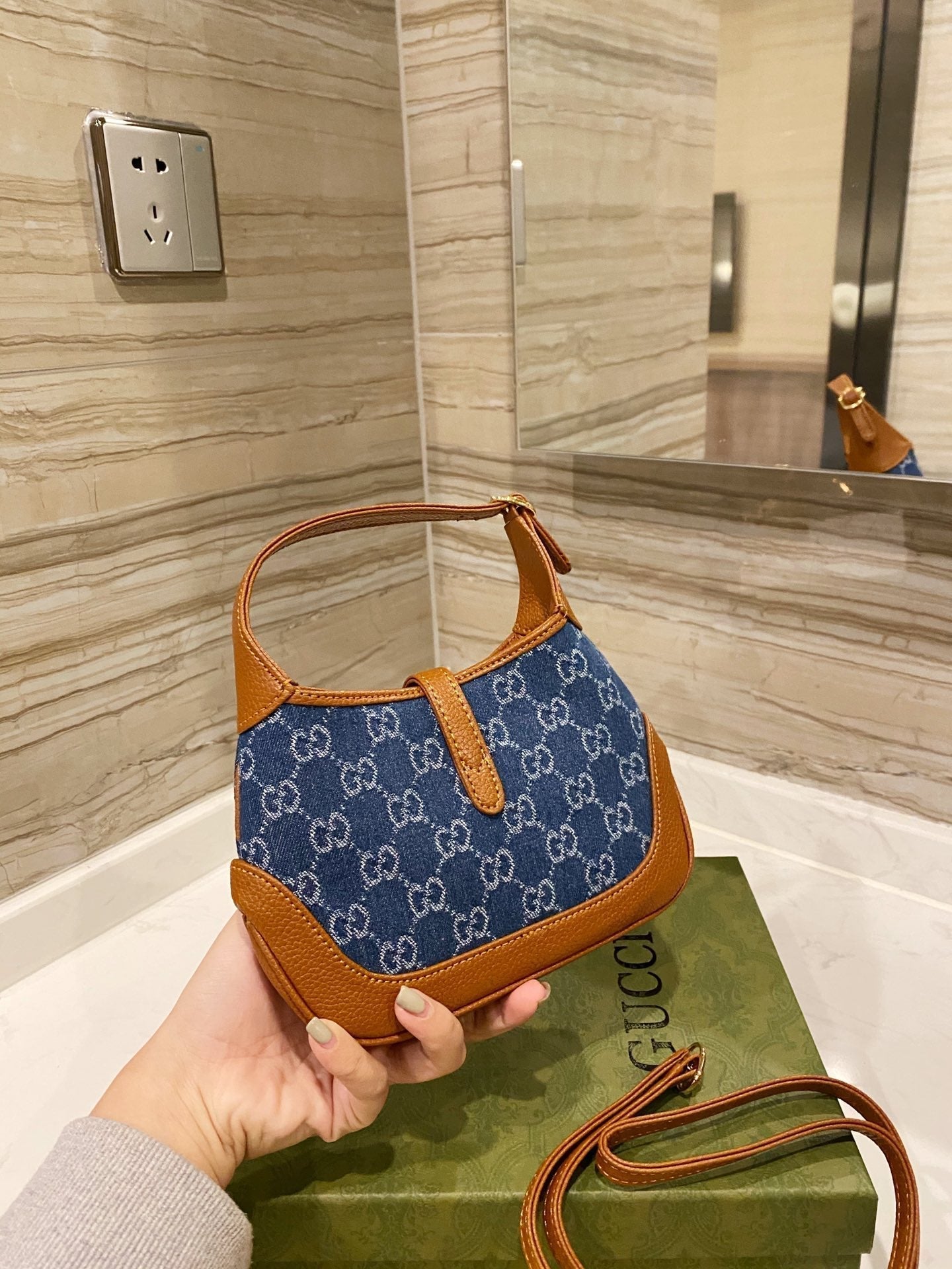 MO - Top Quality Bags Gucci 221