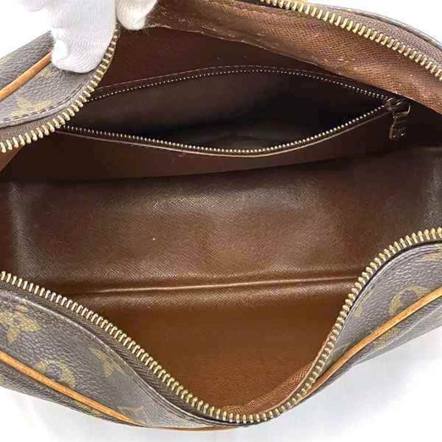 Louis Vuitton  Shoulder Bag