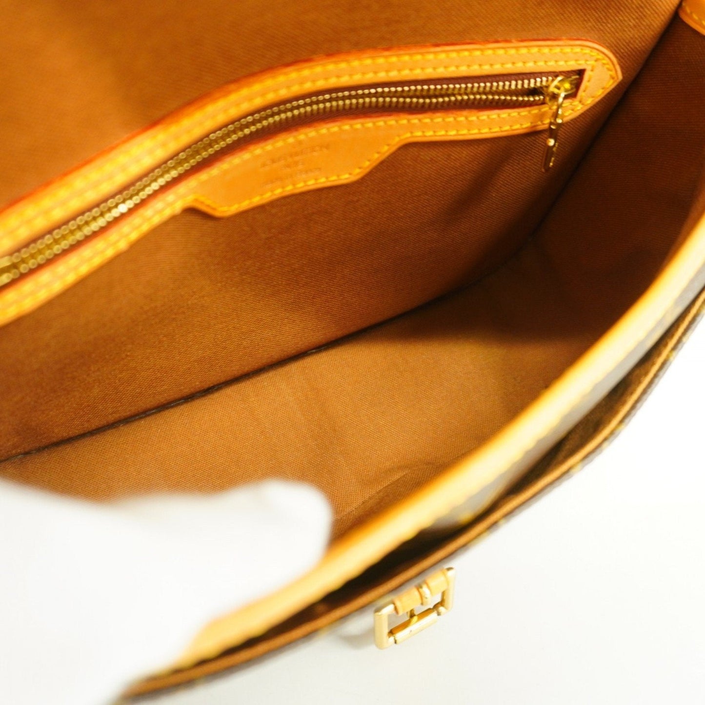 Louis Vuitton  Shoulder Bag