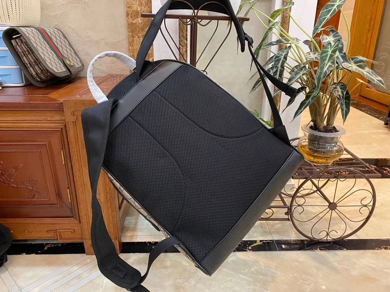 Gucci Bags - The Tote   1059