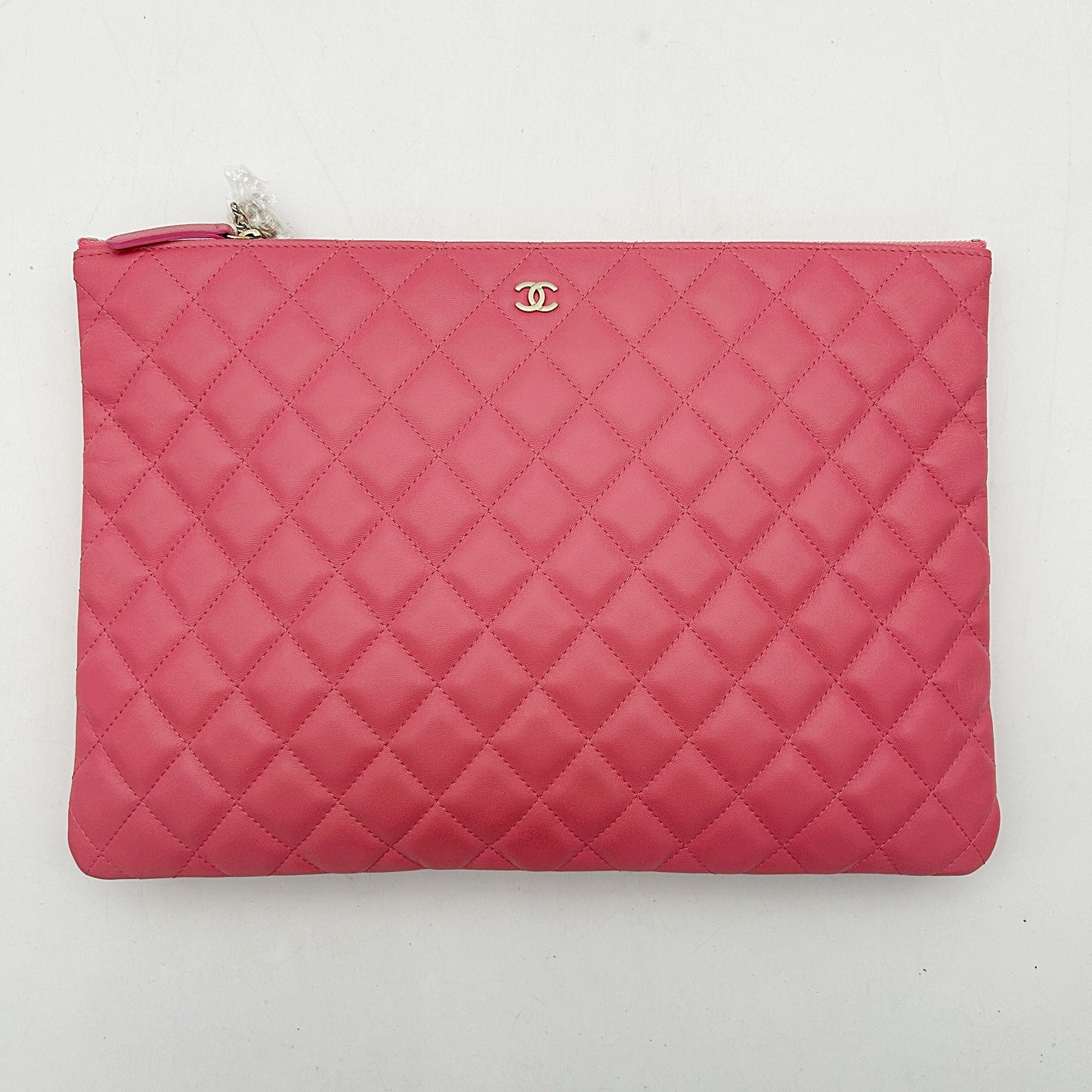 Chanel Medium Beauty CC O-Case Casino Bag - Pink Clutches, Handbags B0503TQLVE