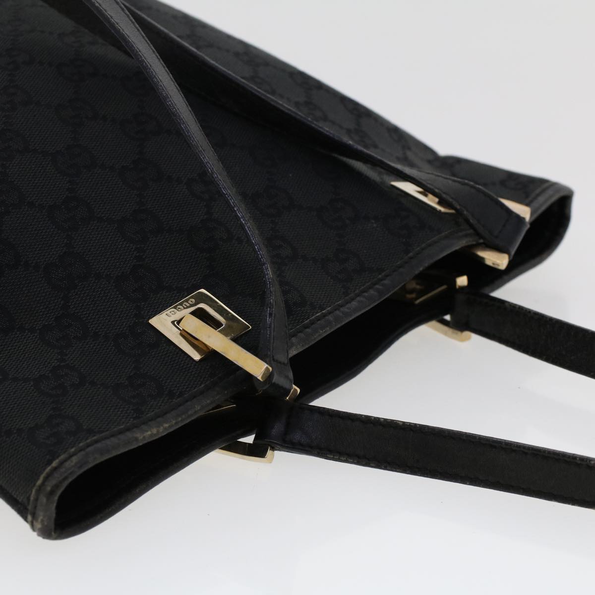 GUCCI GG Canvas Shoulder Bag Black 0021099 002058  ep1111