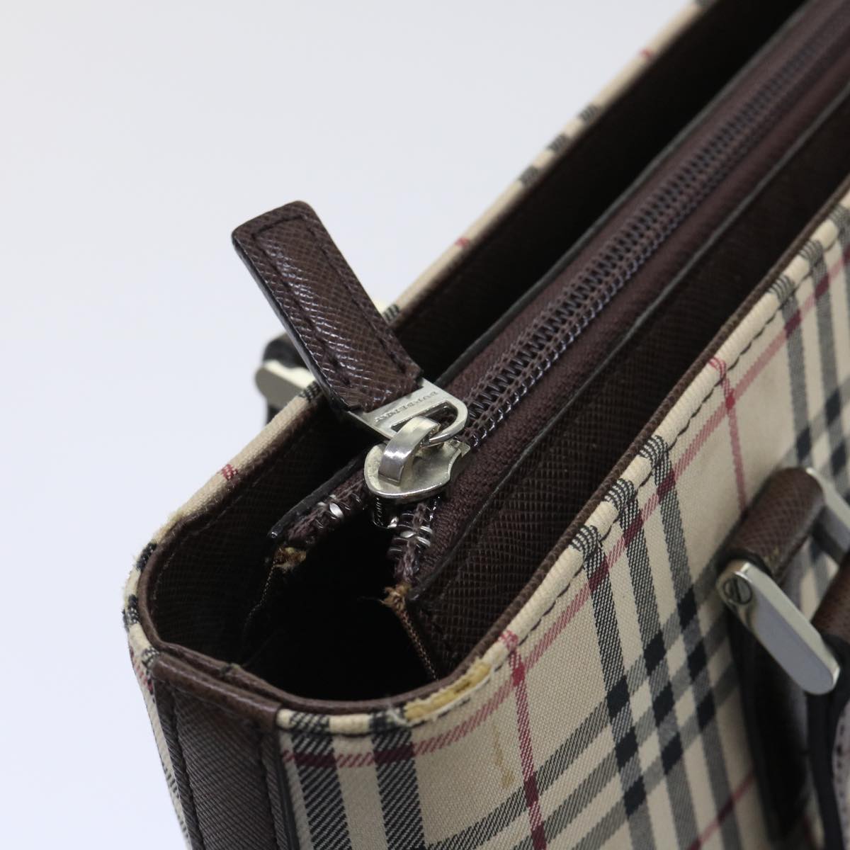 Burberry Shoulder Bag Nylon Leather Beige Auth ep1699