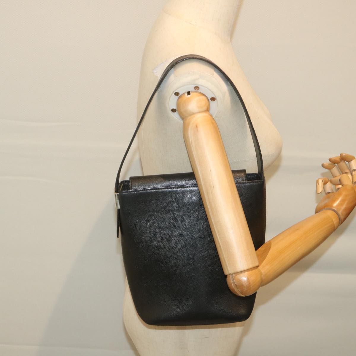 BurberrySs Shoulder Bag Leather Black Auth ep2237