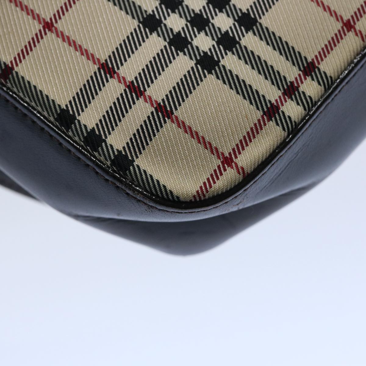 Burberry Nova Check Shoulder Bag Nylon Beige Auth ep2705