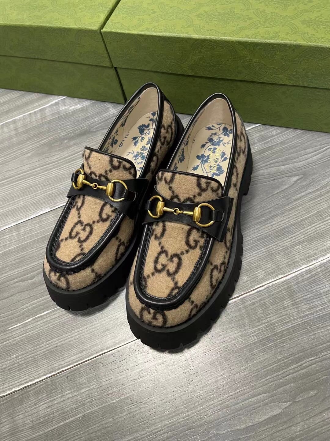 Gucci  Men's loafers Shoes