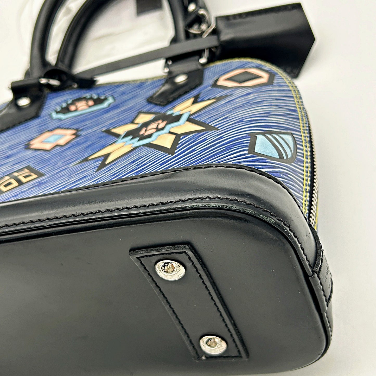 LOUIS VUITTON Epi Azteque Alma PM Denim Light  LA20398