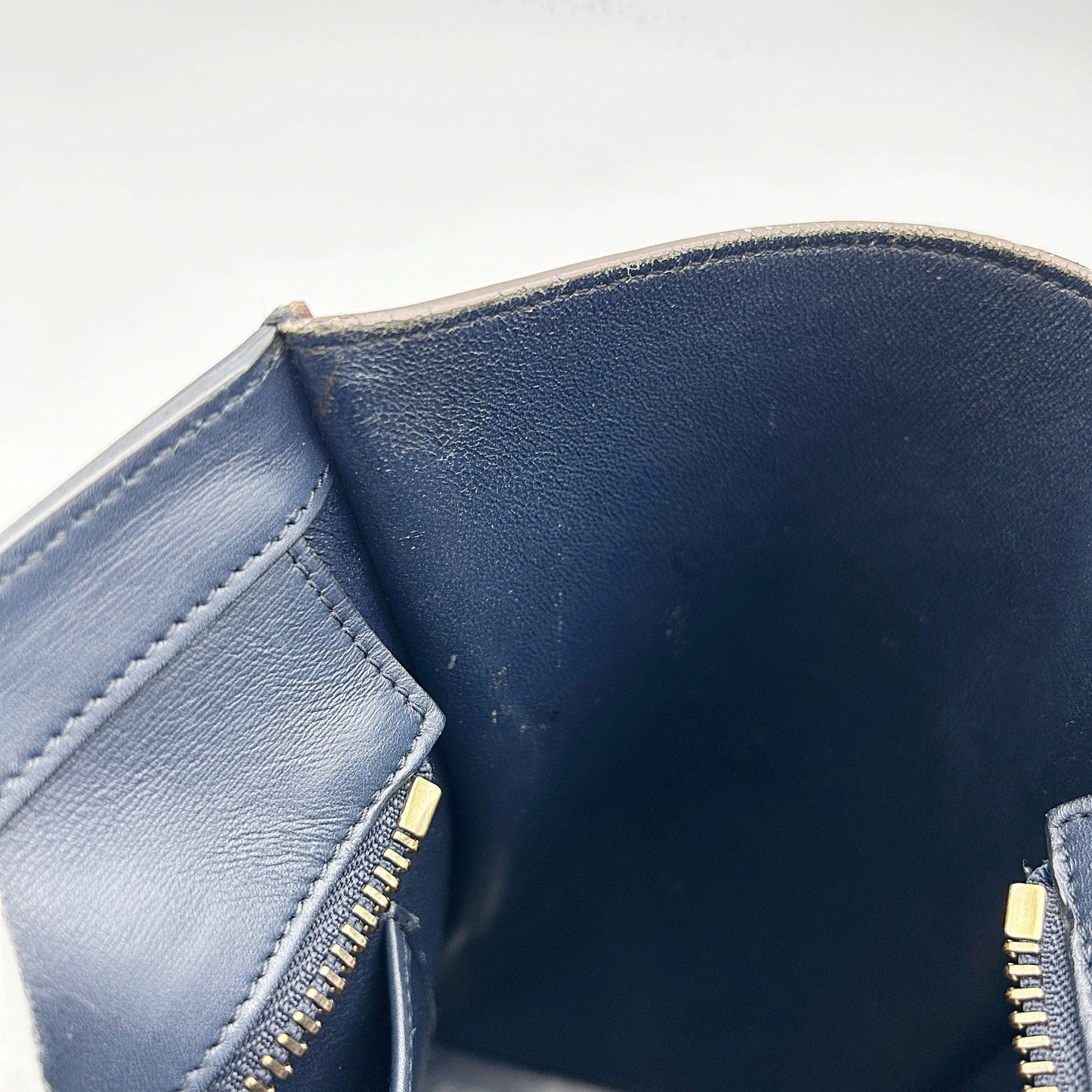 Celine | Bags | Celine Celine Leather Luggage Medium Tote Bag LA34999