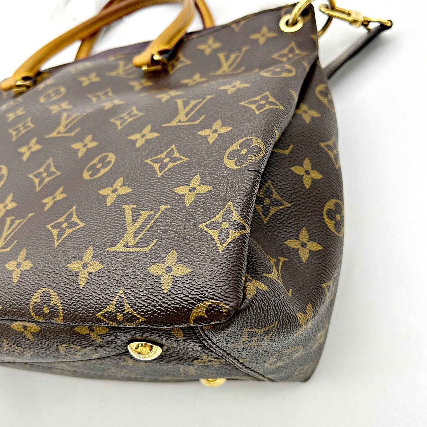 Louis Vuitton Monogram Pallas MM - Handle Bags, Handbags LA2230