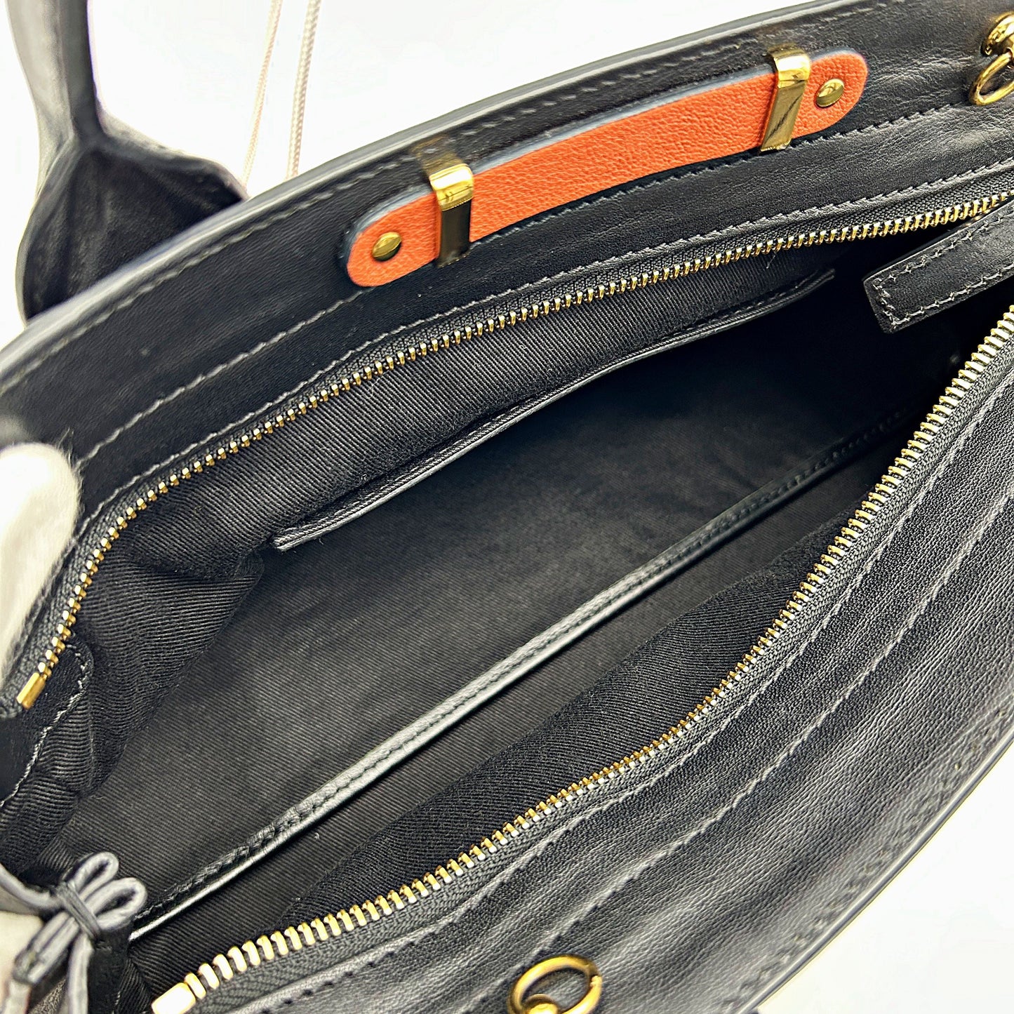 Chloé Leather Shoulder Bag - Black Handle Bags, Handbags LA2663