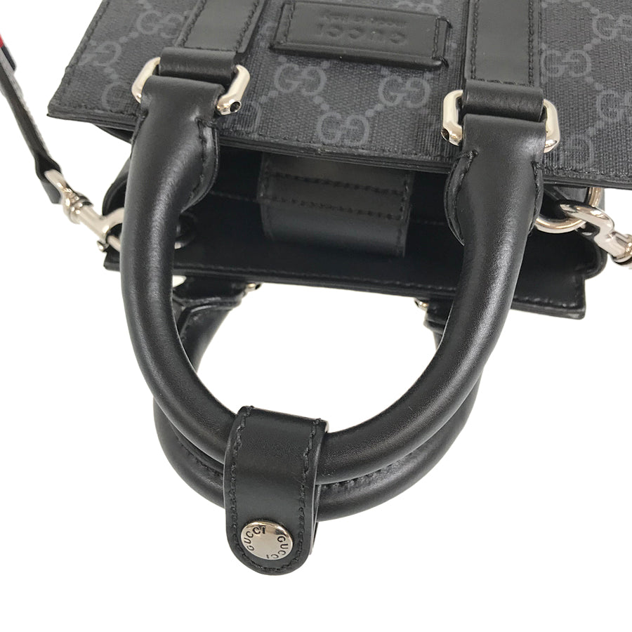 GUCCI 696010 Hand bag