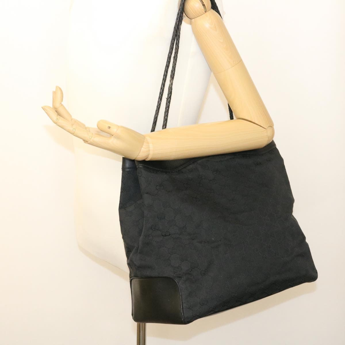GUCCI GG Canvas Shoulder Bag Canvas Black  am1813g