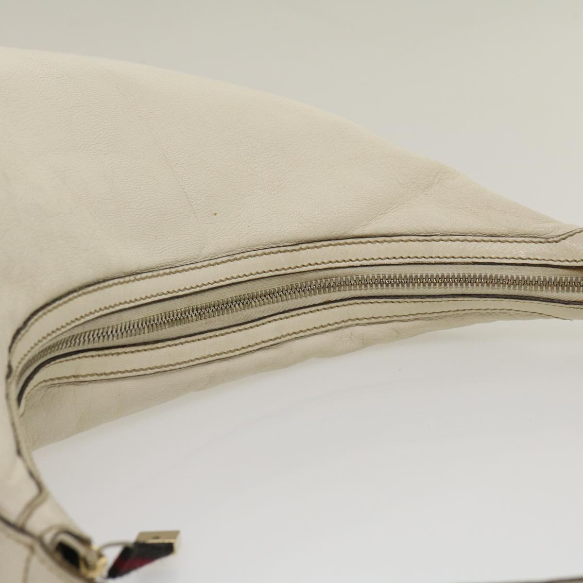 GUCCI Shoulder Bag Leather White  am2557g