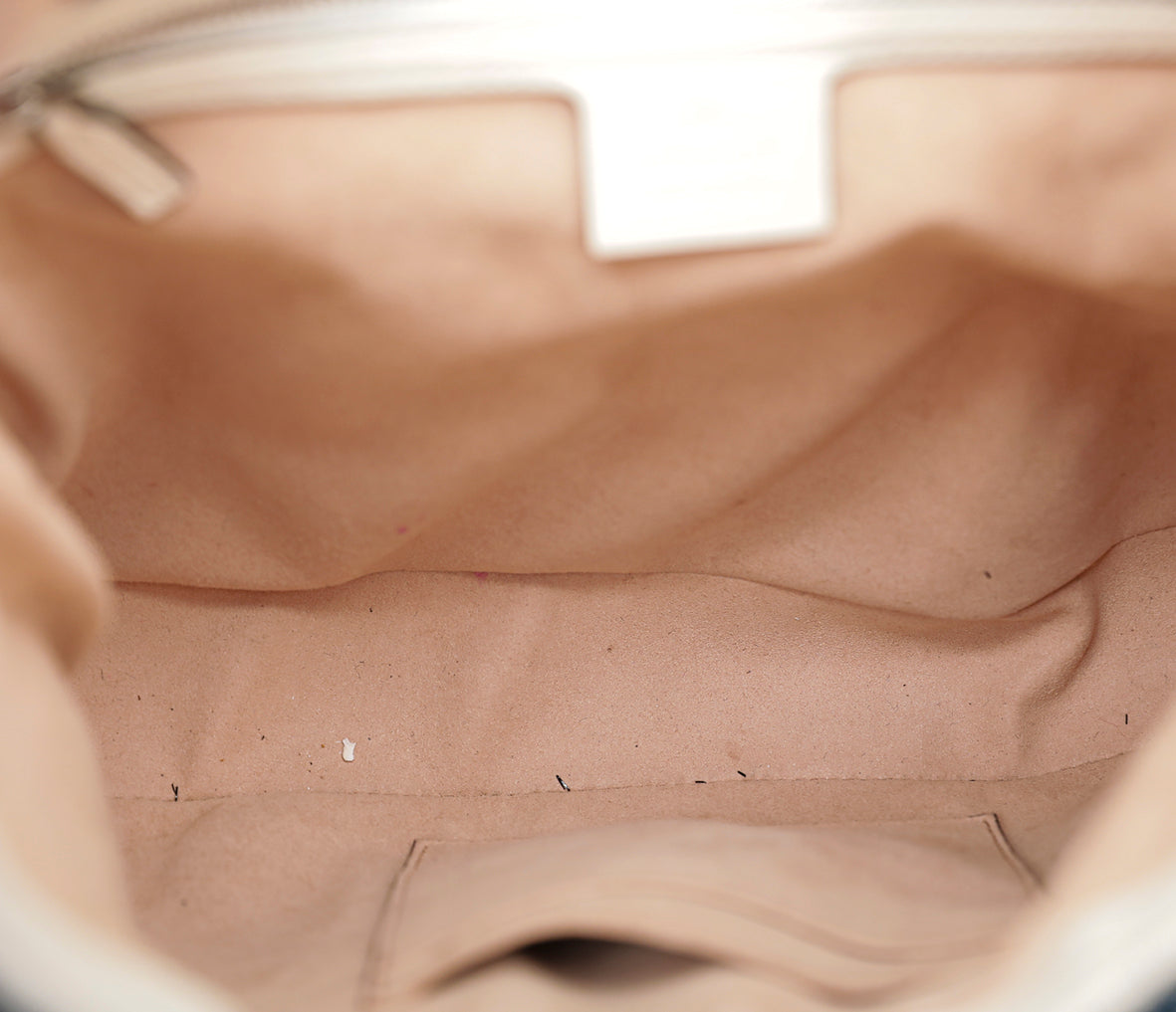 Gucci White Quilted Dionysus Hobo Bag