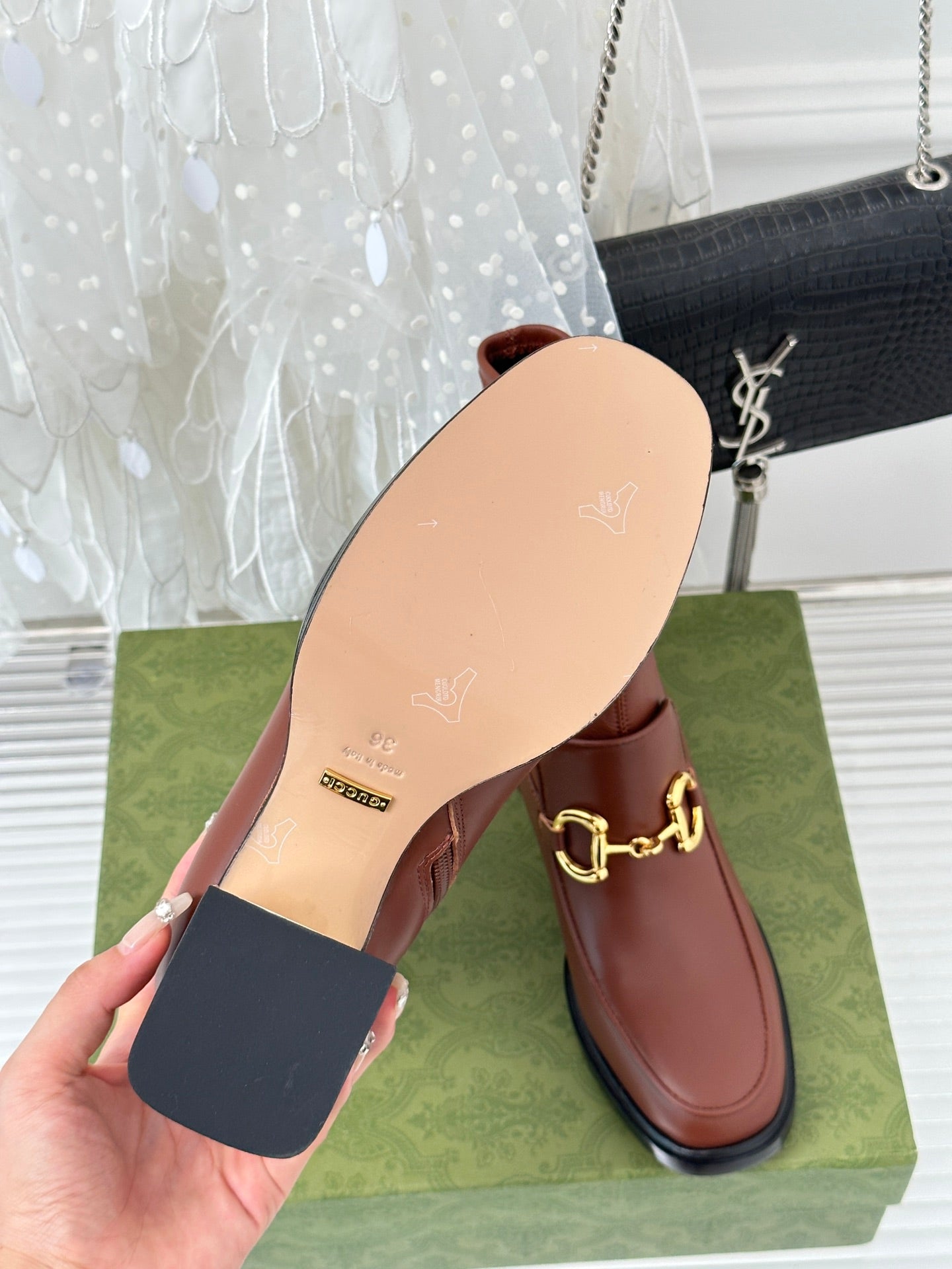 BOTA GUCCI 2023