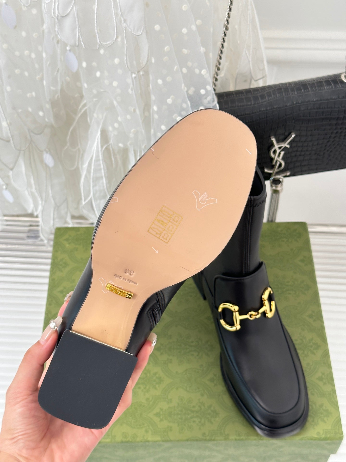 BOTA GUCCI 2023