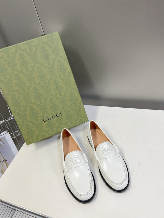 MOCASSIM GUCCI 2023