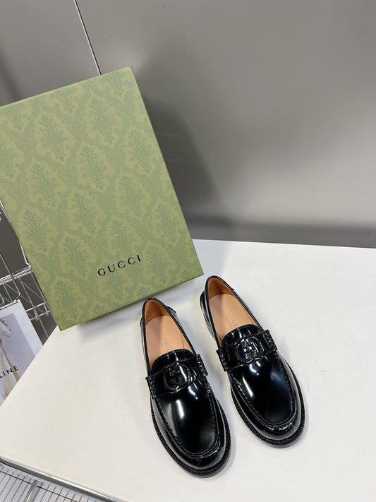 MOCASSIM GUCCI 2023