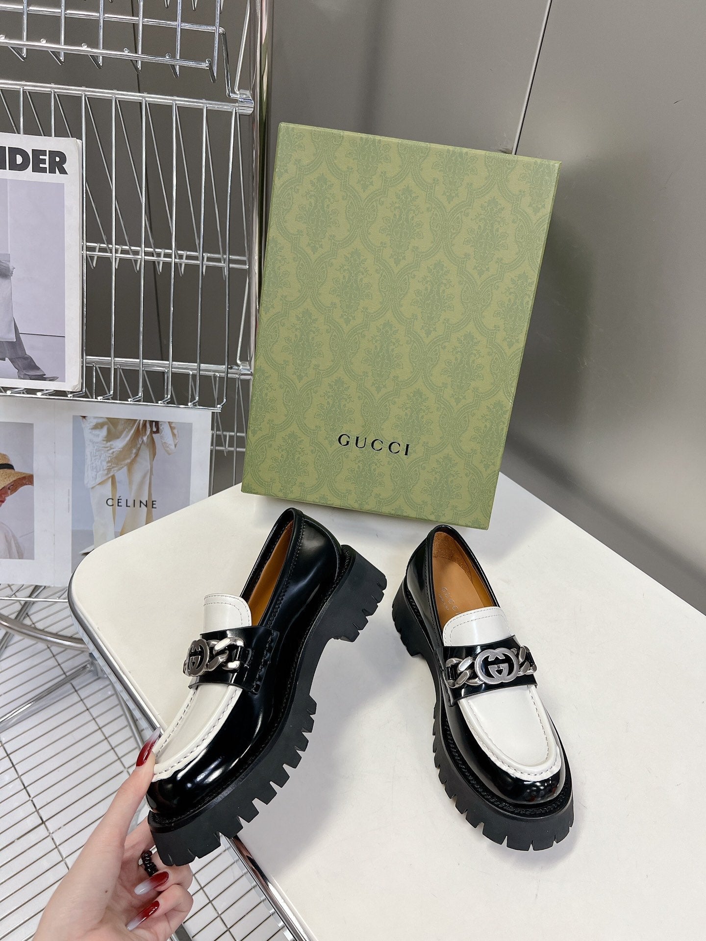 MOCASSIM GUCCI 2023 TRATORADO