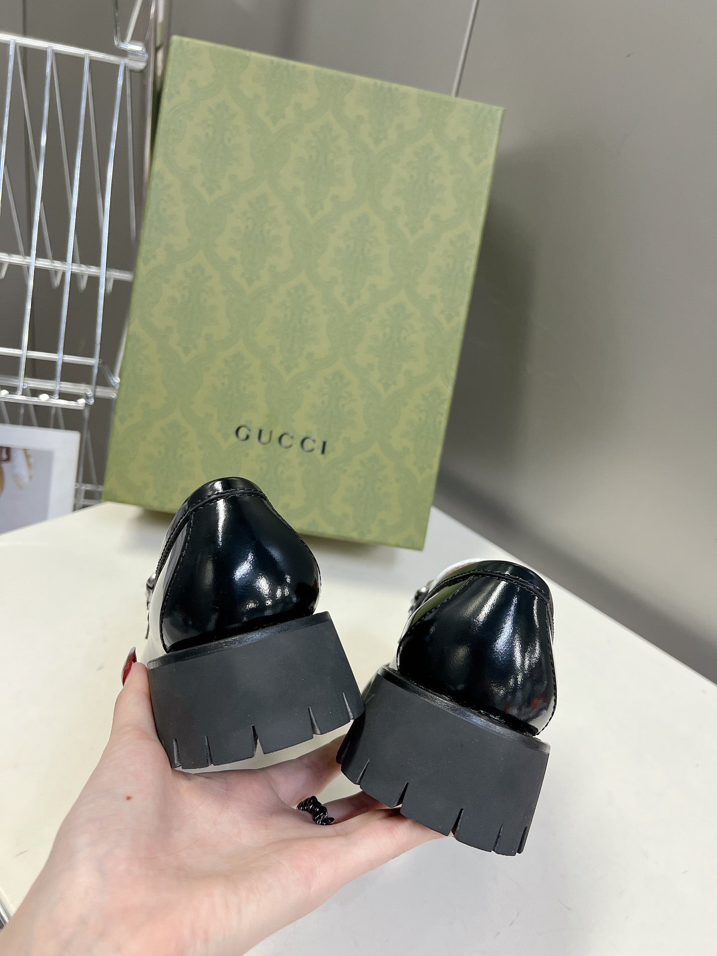 MOCASSIM GUCCI 2023 TRATORADO