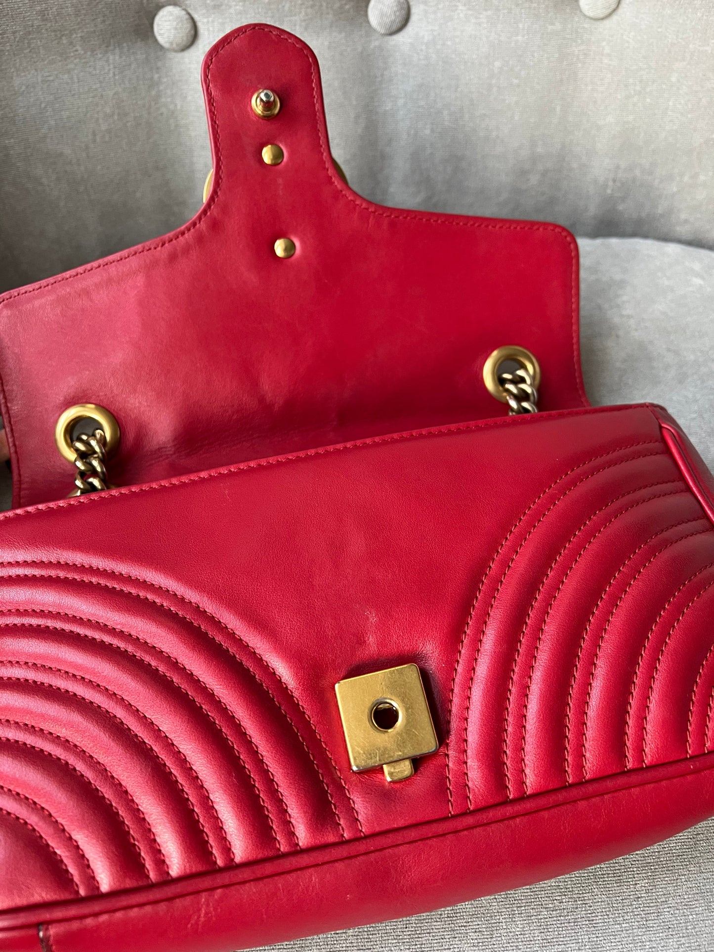 Gucci GG Hibiscus Red Marmont Small Shoulder Bag