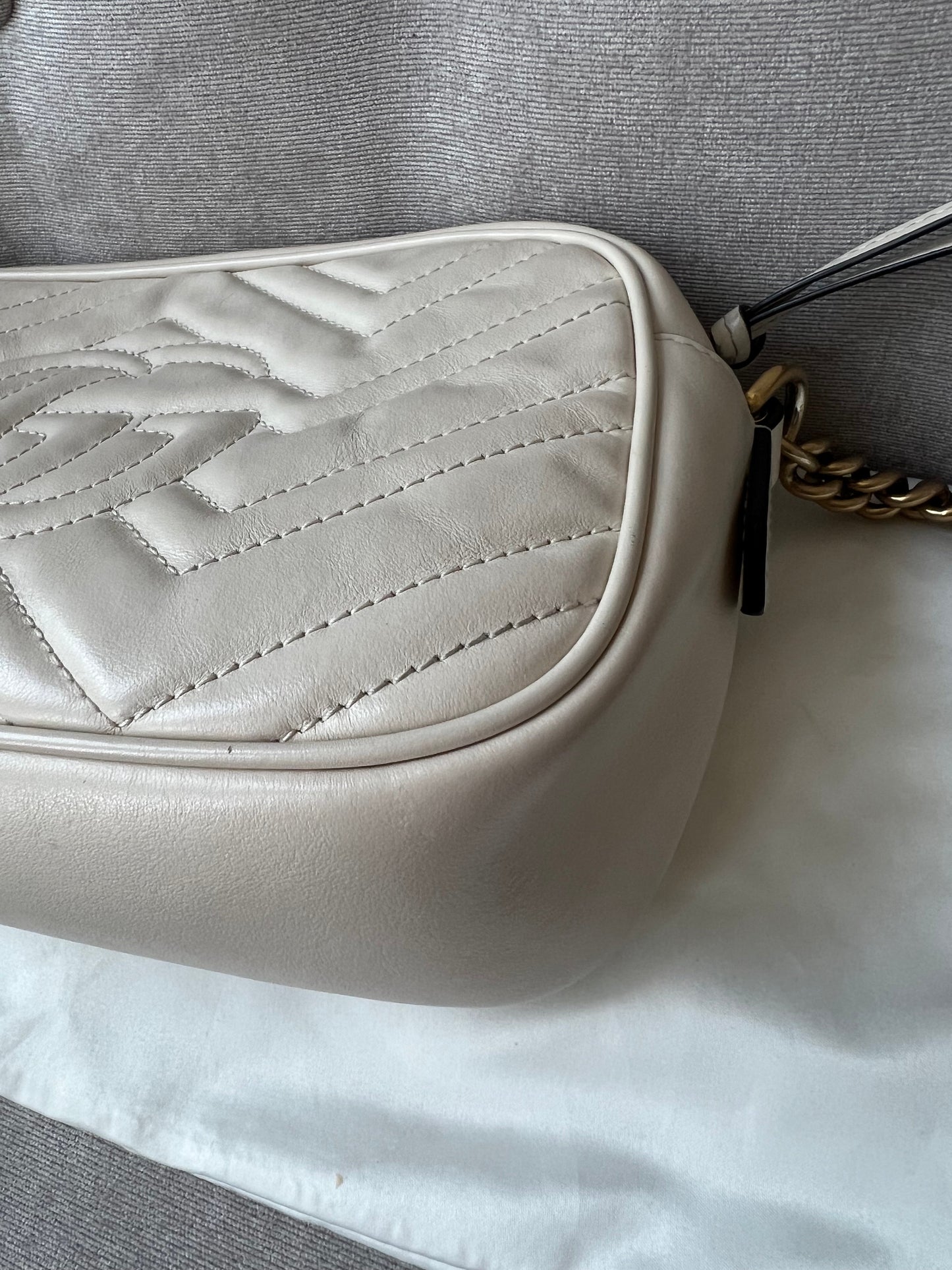 Gucci GG White Marmont Small Shoulder Bag