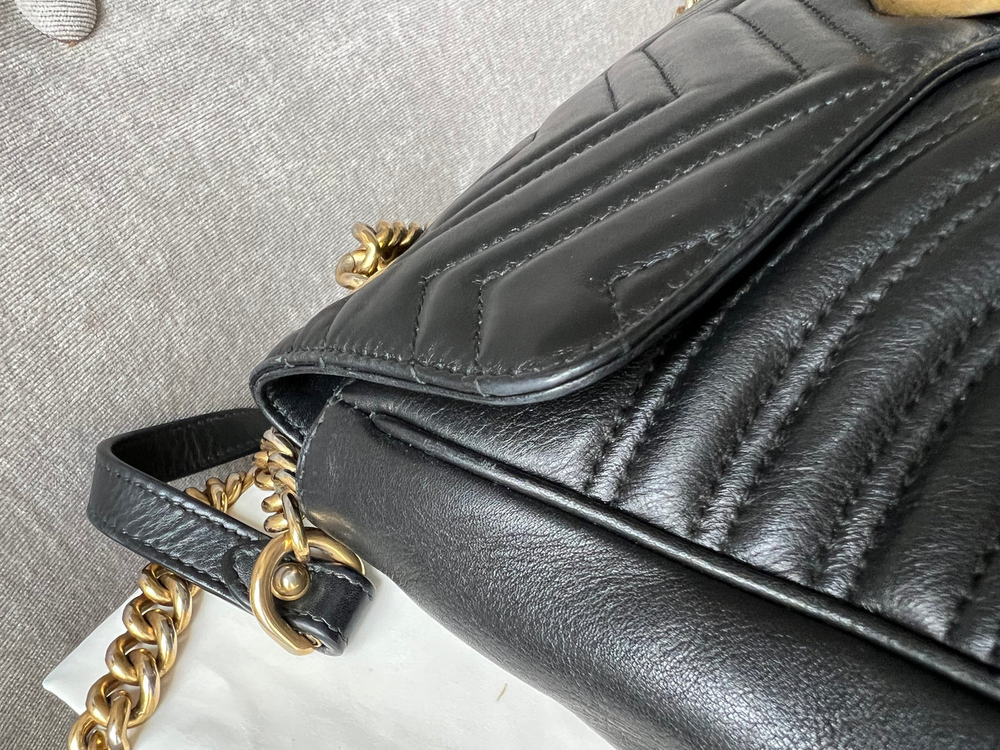 Gucci GG Black Marmont Medium Shoulder Bag (RRP £2,070)