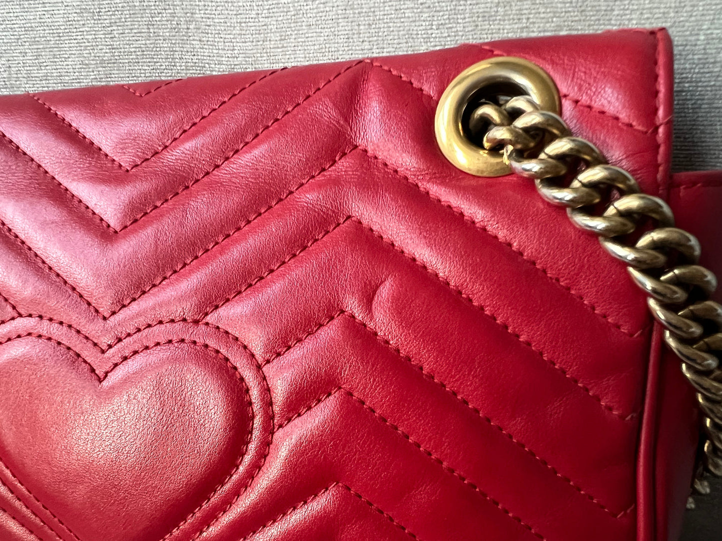 Gucci GG Hibiscus Red Marmont Small Shoulder Bag