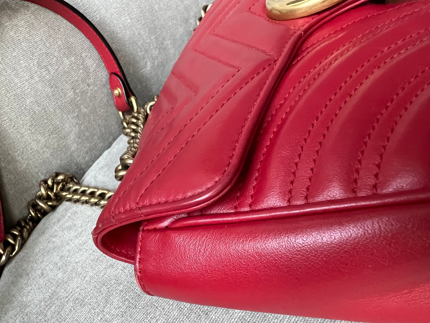 Gucci GG Hibiscus Red Marmont Small Shoulder Bag