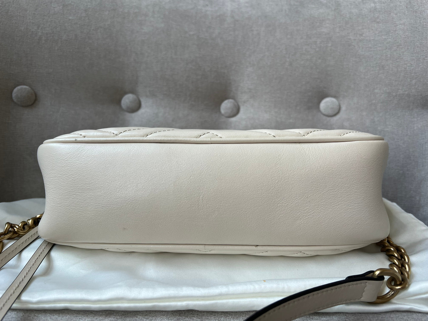 Gucci GG White Marmont Small Shoulder Bag