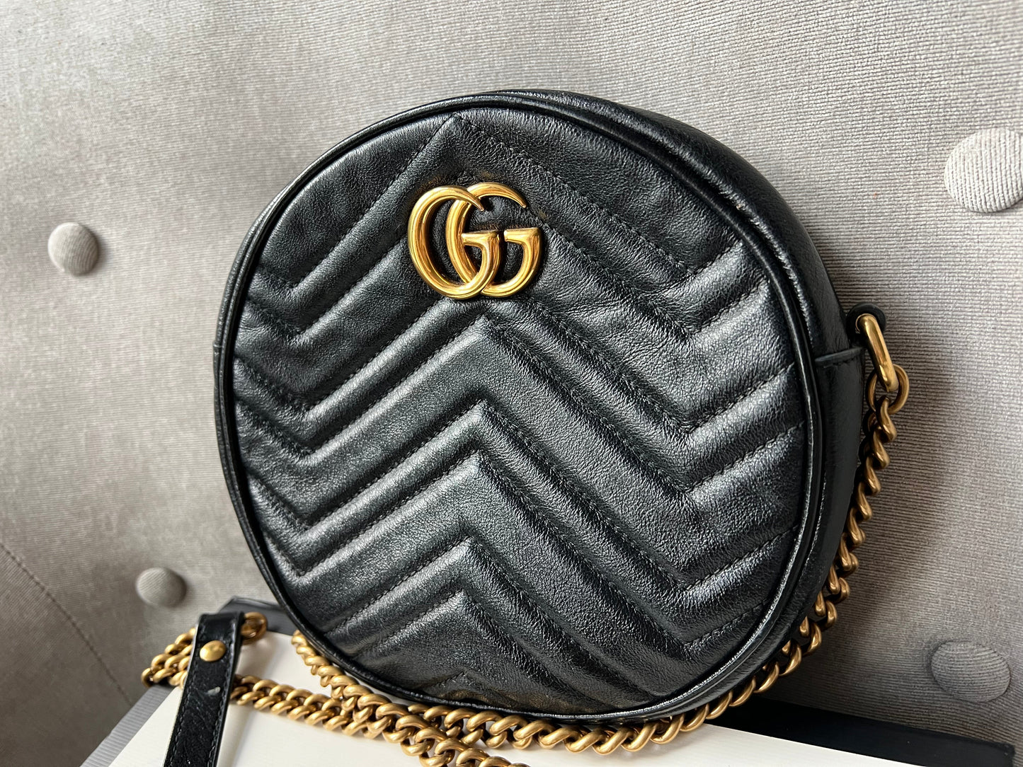Gucci GG Round Black Marmont Small Shoulder Bag