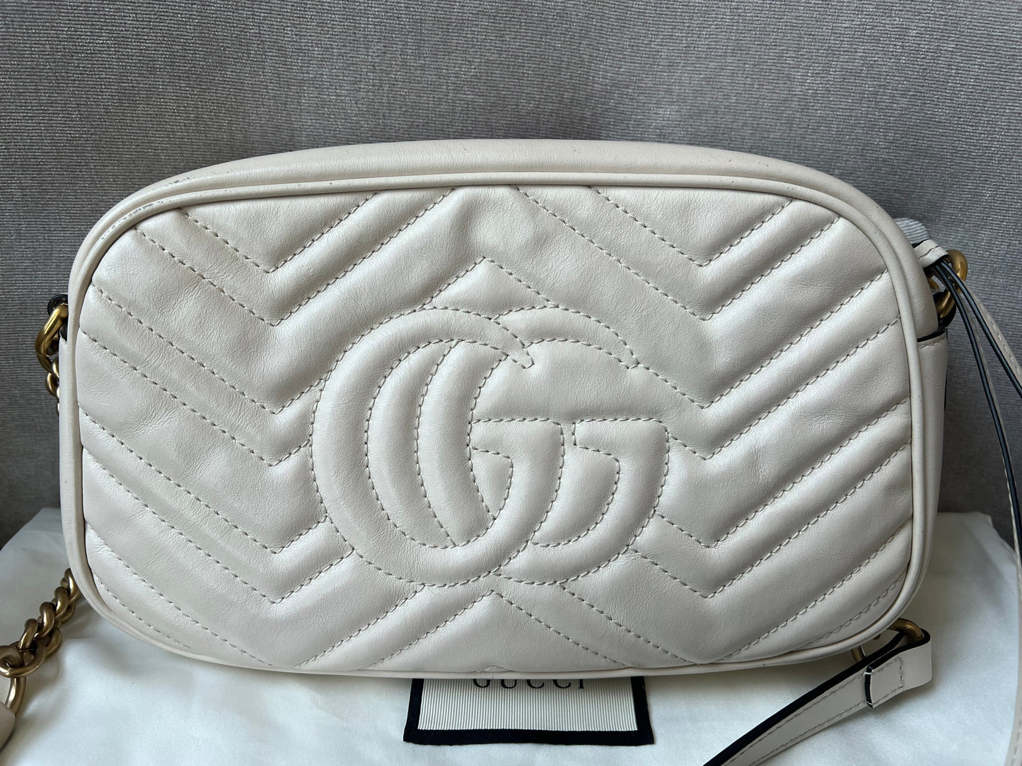 Gucci GG White Marmont Small Shoulder Bag