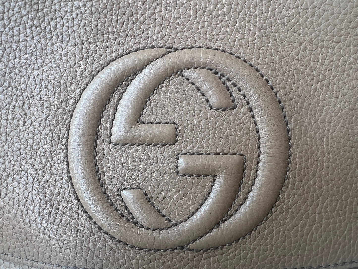Gucci Rose Beige Soho Disco Crossbody Flap Bag (RRP £1050)