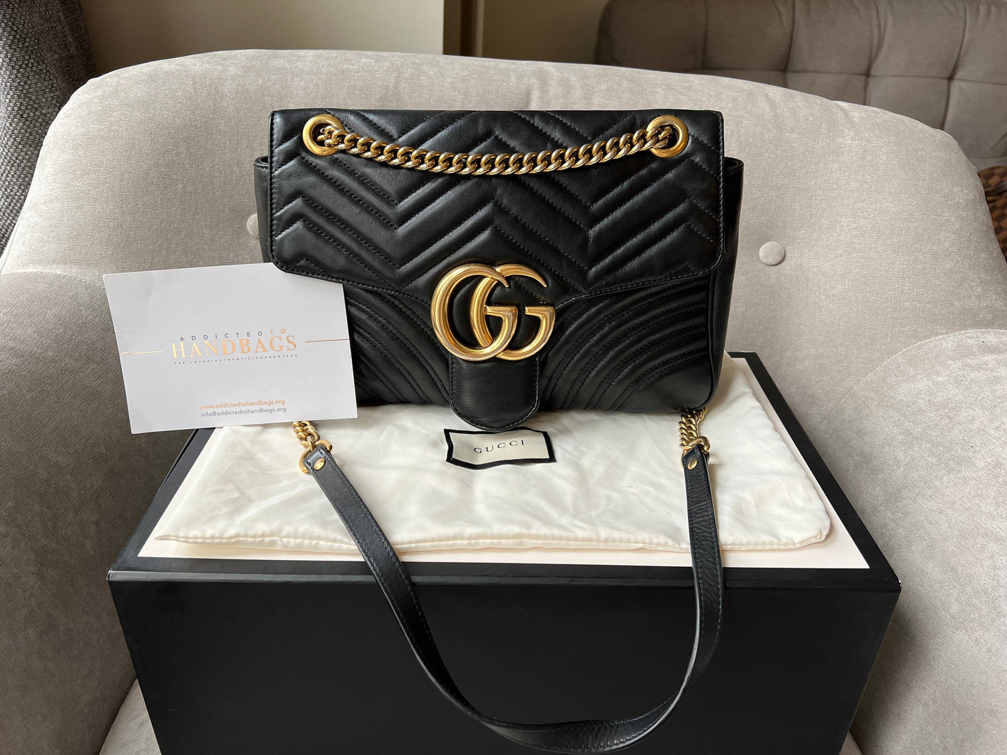 Gucci GG Black Marmont Medium Shoulder Bag (RRP £2,070)