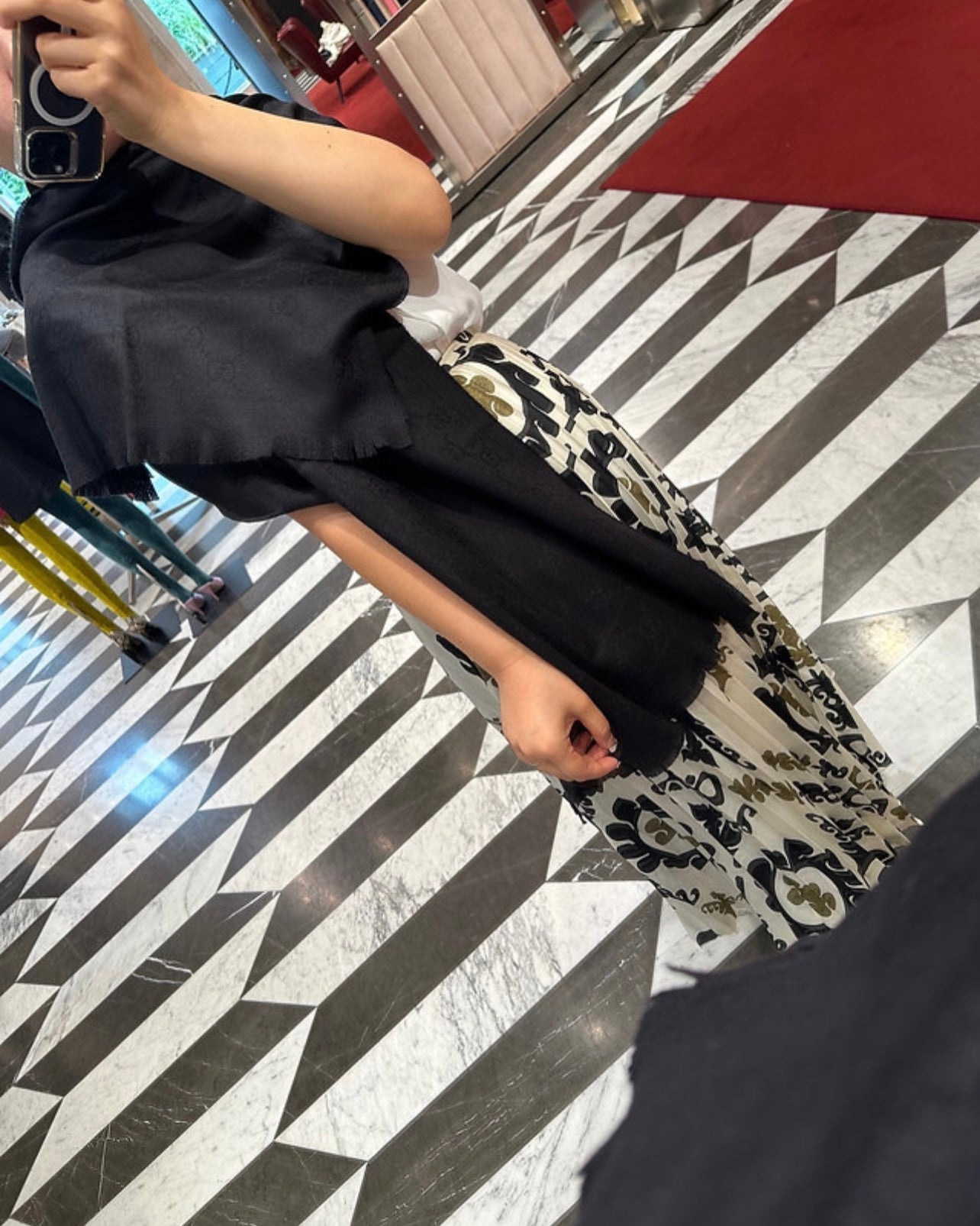 PreOrder Gucci long scarf