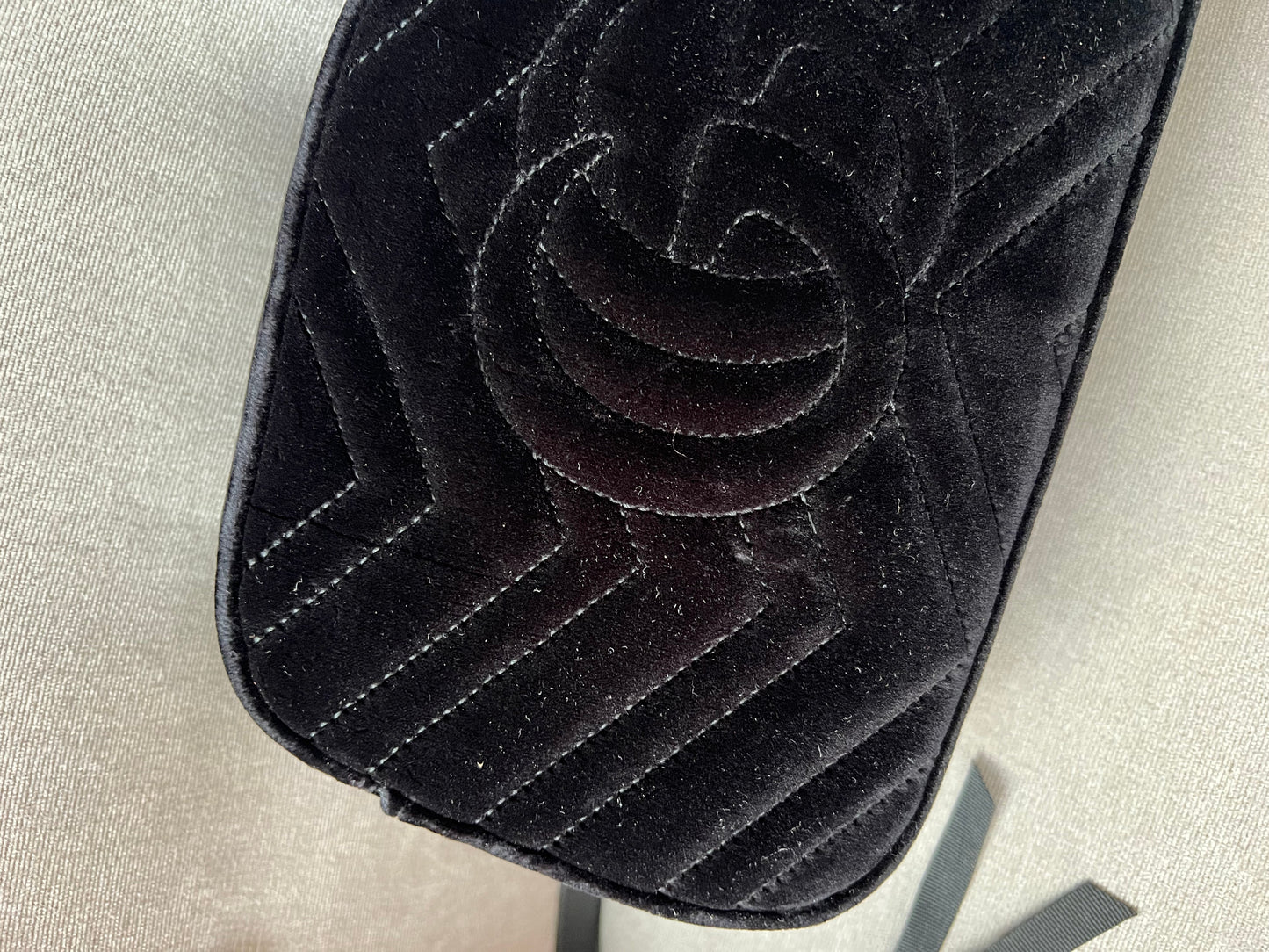 Gucci GG Black Velvet Marmont Small Shoulder Bag