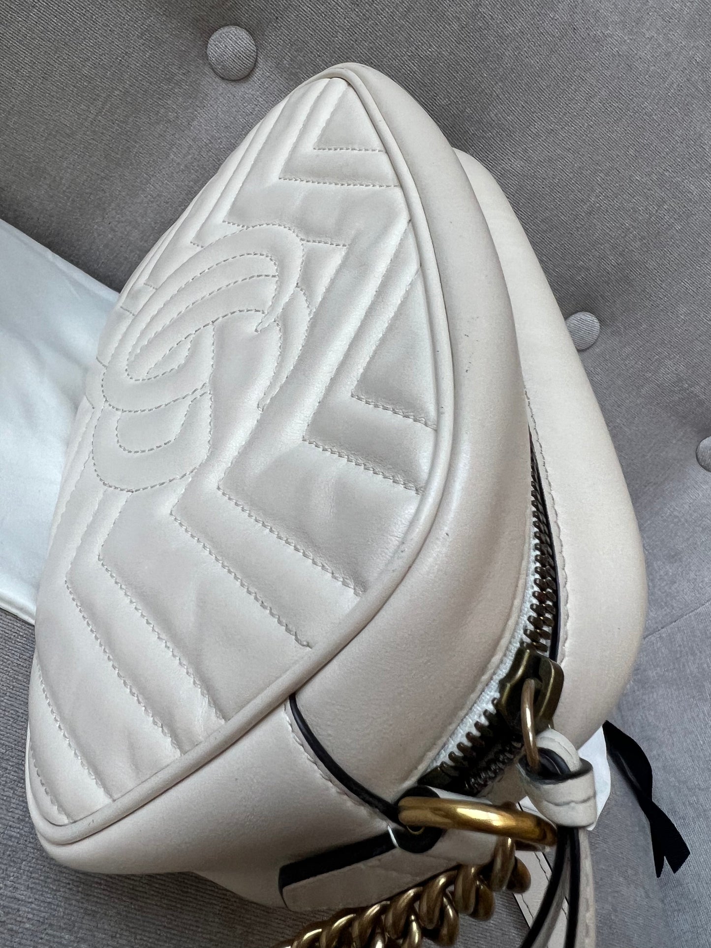 Gucci GG White Marmont Small Shoulder Bag
