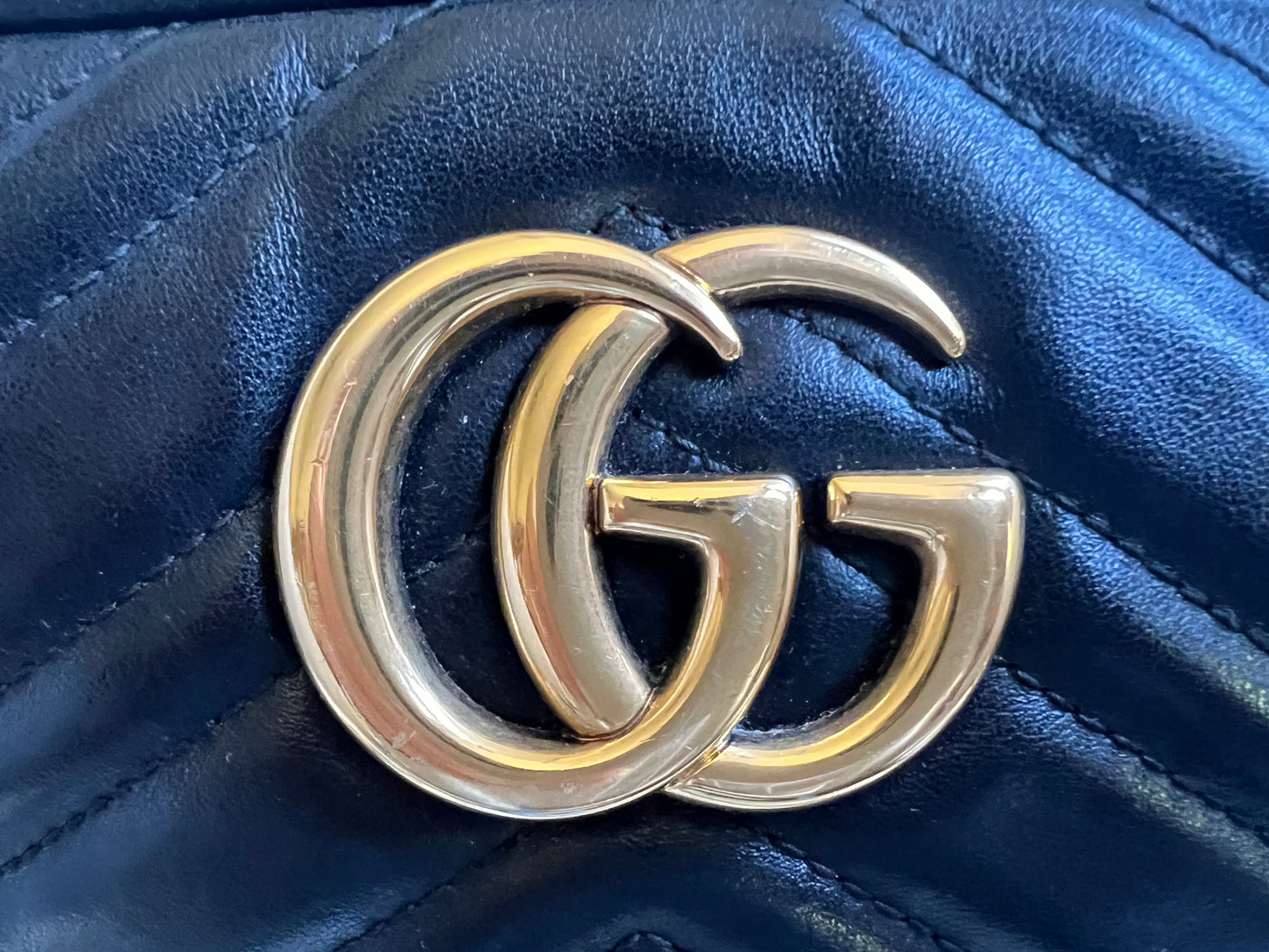 Gucci GG Black Marmont Small Shoulder Bag