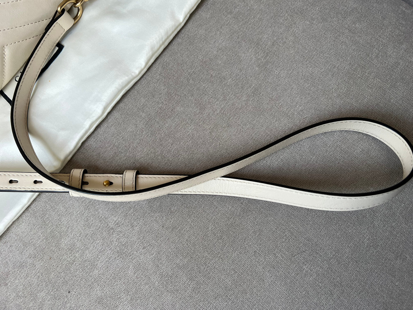 Gucci GG White Marmont Small Shoulder Bag