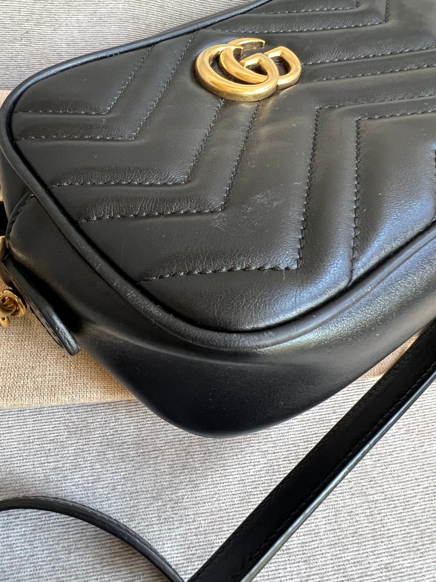 Gucci GG Black Marmont Mini Shoulder Bag