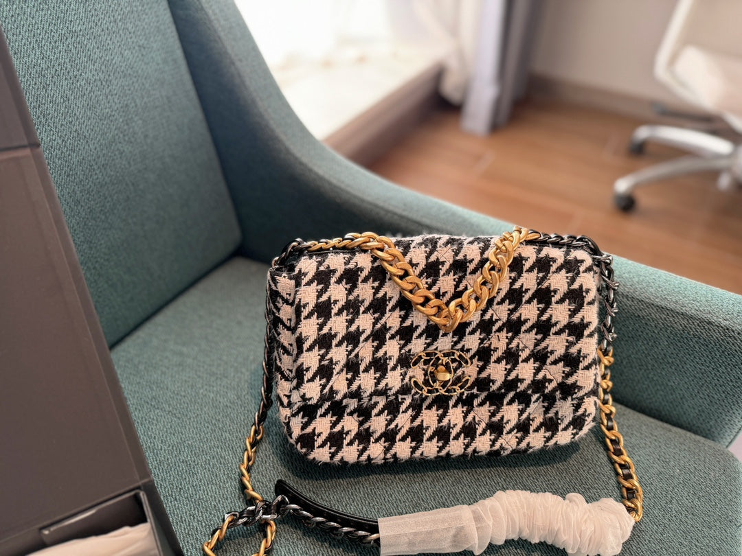 Chanel black white shoulder bag handbag