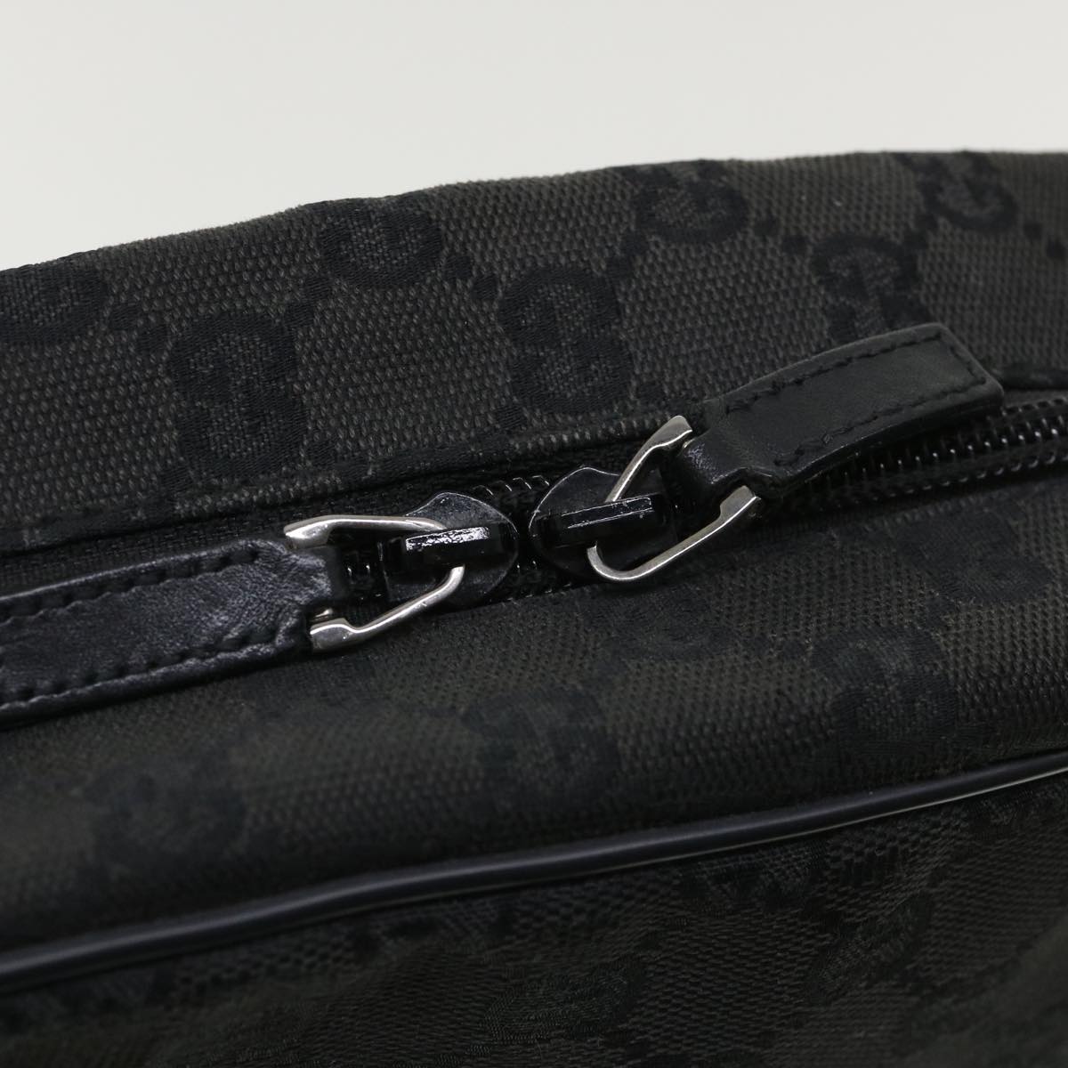 GUCCI GG Canvas Shoulder Bag Canvas Black 03136  ki2642