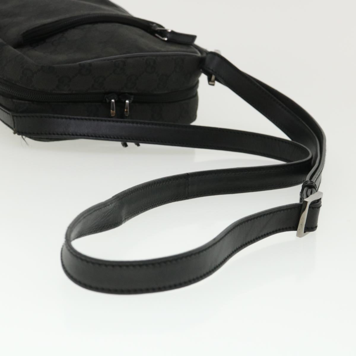 GUCCI GG Canvas Shoulder Bag Canvas Black 03136  ki2642