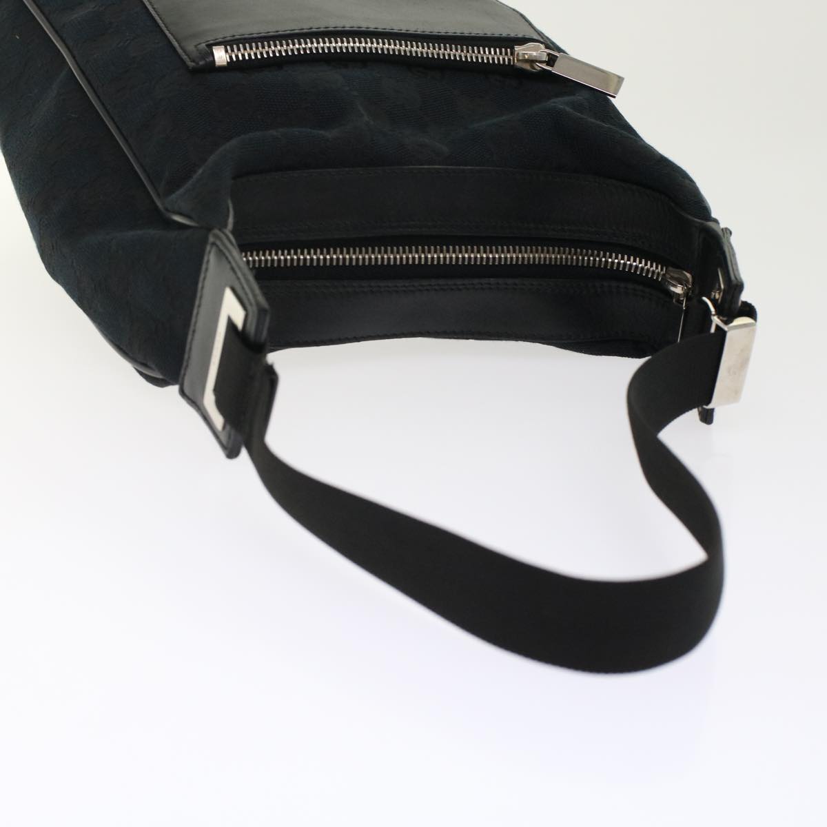 GUCCI GG Canvas Shoulder Bag Leather Black 019.0537 2123  ki3192